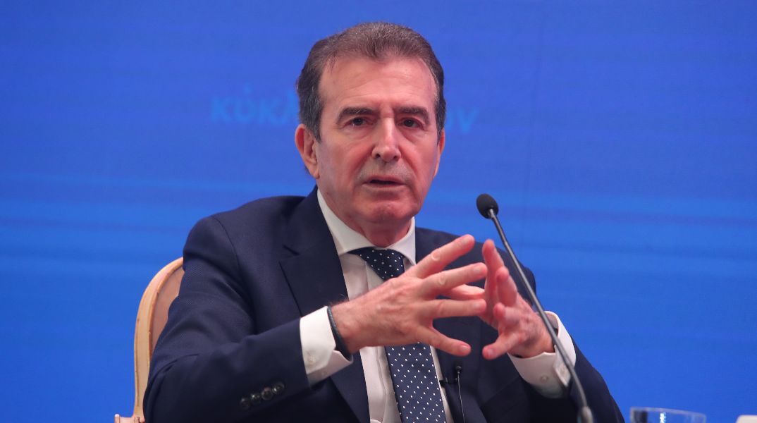 Χρυσοχοΐδης για Γιωτόπουλο: Δεν σέβονται τα θύματα, τη μνήμη τους, τα ορφανά παιδιά