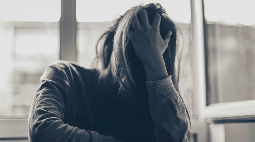 Αλήθεια δεν ξέρετε τι φταίει για τις γυναικοκτονίες;