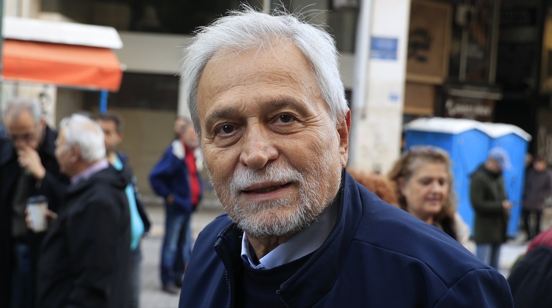 Δημήτρης Χατζησωκράτης