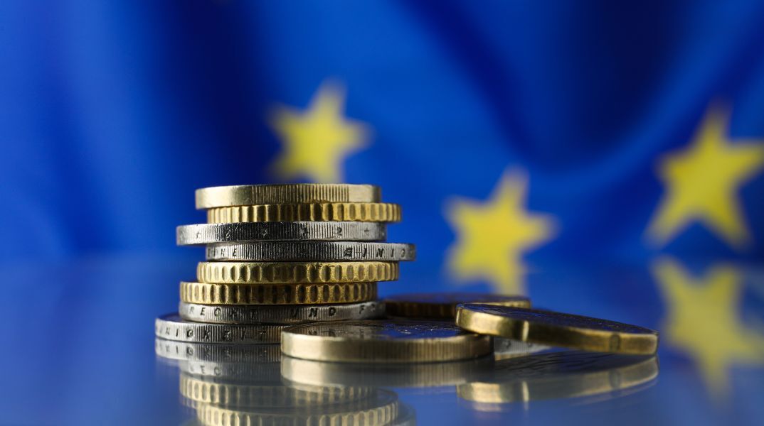 ΟΟΣΑ: Ανθεκτική η ελληνική οικονομία - ΑΕΠ 1,9% το 2026 και 2% το 2027, με επενδύσεις, κατανάλωση και Ταμείο Ανάκαμψης να στηρίζουν την ανάπτυξη.