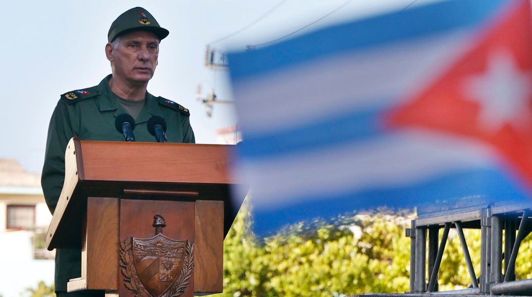 Οι ΗΠΑ επέβαλαν οικονομικές κυρώσεις στον Μιγκέλ Ντίας-Κανέλ και σε συγγενείς του Ραούλ Κάστρο, κλιμακώνοντας την ένταση μεταξύ των δύο χωρών