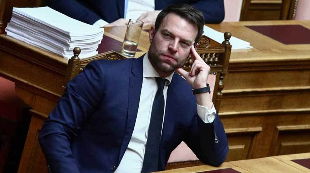 Στέφανος Κασσελάκης στη Βουλή