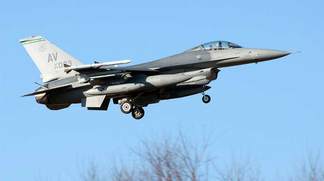 Μαχητικό F16 σε άσκηση του ΝΑΤΟ στην Ευρώπη