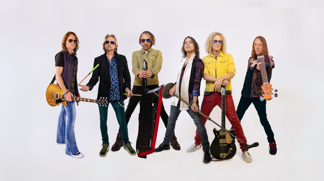 Foreigner - Συνέντευξη: Ο τραγουδιστής Luis Maldonado μιλάει στην ATHENS VOICE πριν από την πρώτη συναυλία του συγκροτήματος στην Ελλάδα