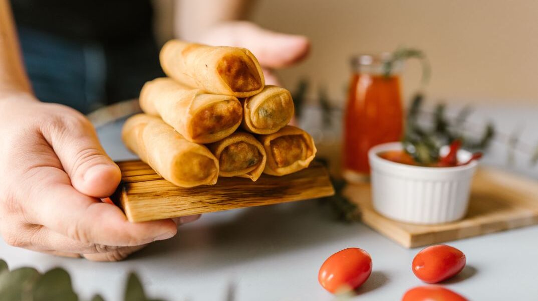 Πώς να φτιάξεις spring rolls λαχανικών