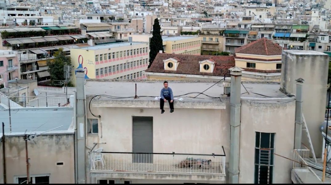 Το κουράγιο να αρχίζεις ξανά: Πέντε ζωές, τέσσερις δημιουργοί, 75 χρόνια μνήμης