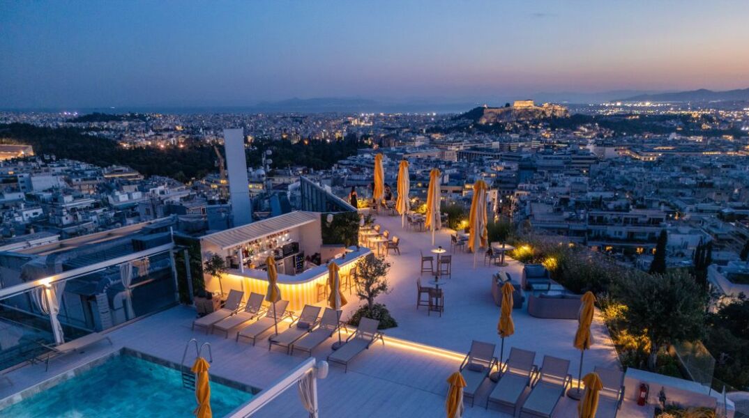 Καλοκαίρι στις πιο νόστιμες ταράτσες της Αθήνας