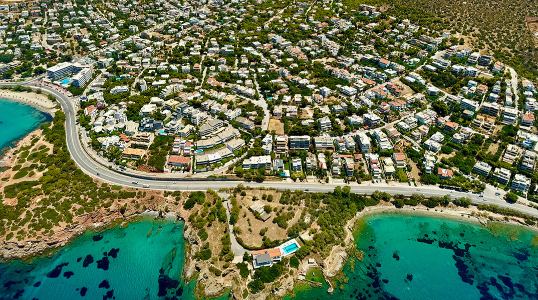 Η καλοκαιρινή Αθήνα πριν από τον ήλιο