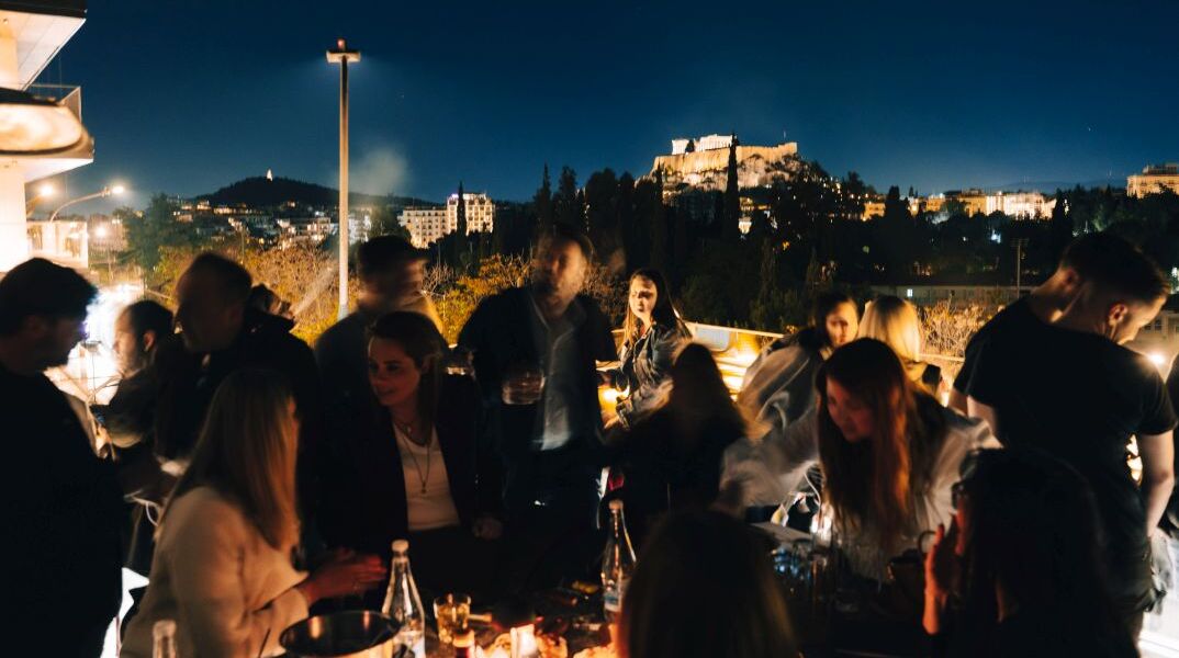 Skyfall Cocktail & Food Bar