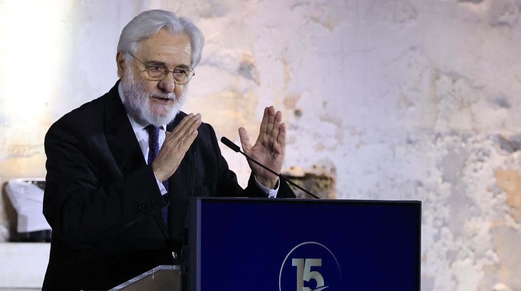 Γιάννης Σμαραγδής: Η αναμονή για τον Κολοκοτρώνη είναι πολύ μεγαλύτερη απ’ ό,τι ήταν για τον Καποδίστρια Γιάννης Σμαραγδής: Η αναμονή για τον Κολοκοτρώνη είναι πολύ μεγαλύτερη απ’ ό,τι ήταν για τον Καποδίστρια
