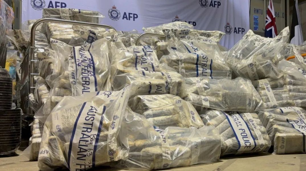 Η μεγαλύτερη επιχείρηση στα χρονικά της Αυστραλίας οδήγησε στον εντοπισμό 2,7 τόνων κοκαΐνης σε υπόγειο καταφύγιο - Το χρονικό της έρευνας