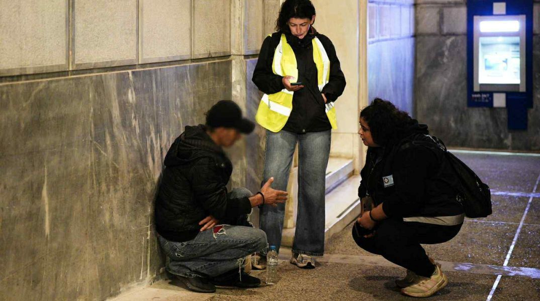 Αστεγία στην Αθήνα: Τι δείχνει η νέα καταγραφή του Δήμου Αθηναίων και του Παντείου