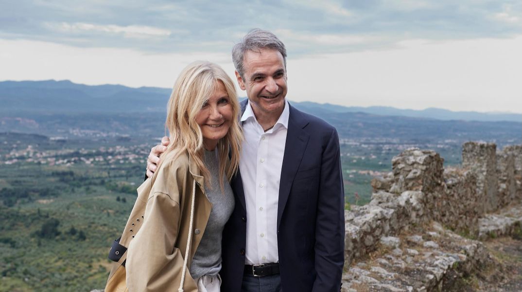 «Χρόνια πολλά, αγάπη μου»: Οι ευχές του Κυριάκου Μητσοτάκη στη σύζυγό του για τα γενέθλιά της