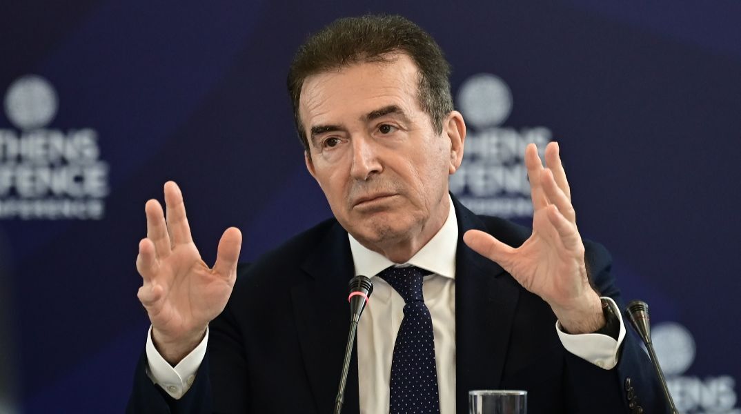 Χρυσοχοΐδης για επιθέσεις με γκαζάκια: Οι γνωστοί ανόητοι και αμετανόητοι παίζουν με ανθρώπινες ζωές