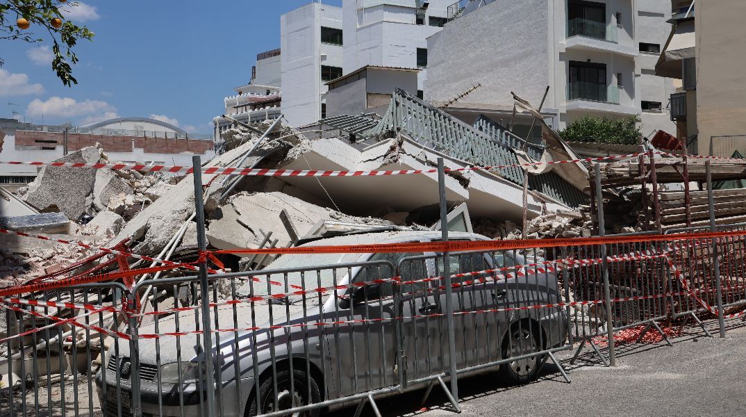 Πετράλωνα: 11 ειδοποιήσεις συναγερμού πριν την κατάρρευση – Συγκλονιστική μαρτυρία