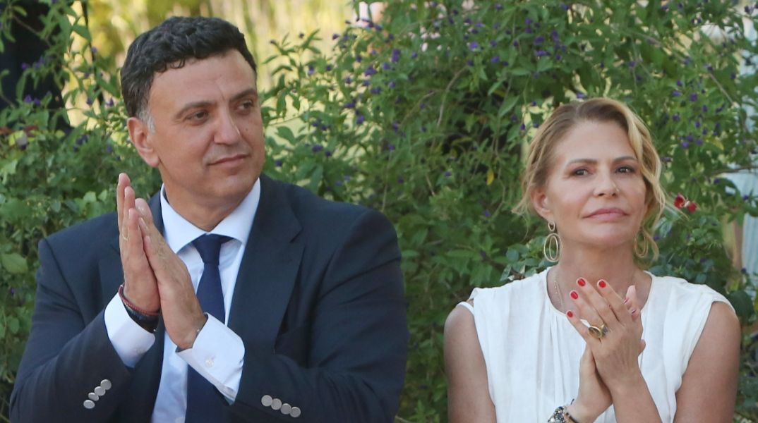 O Βασίλης Κικίλιας μίλησε για τη Τζένη Μπαλατσινού: Eίμαστε ερωτευμένοι ακόμα, δεν είναι σύνηθες και εύκολο αυτό