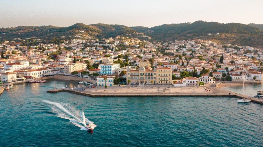 Poseidonion Grand Hotel