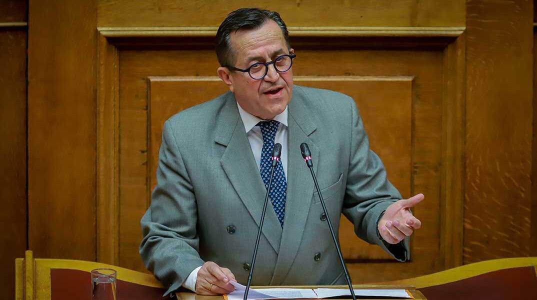 Νίκος Νικολόπουλος