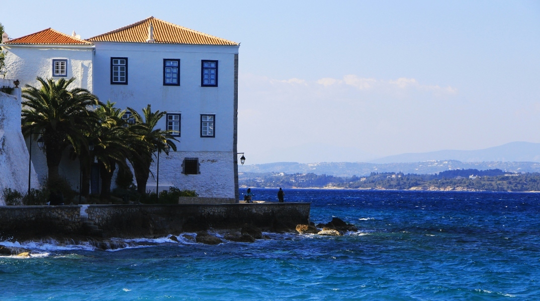 Σπέτσες