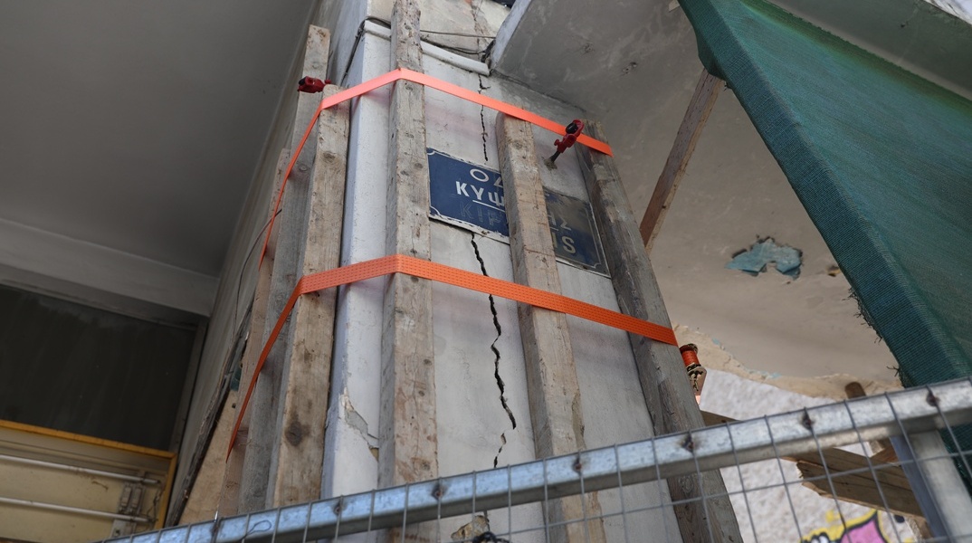 Ρωγμές σε κτίρια στην Κυψέλη