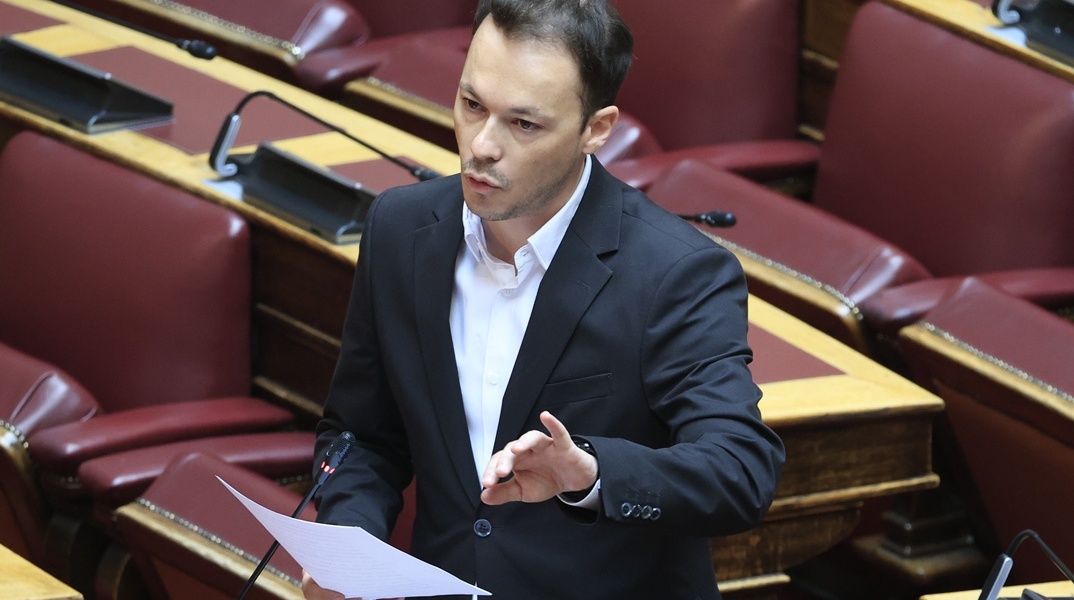 Μίλτος Ζαμπάρας