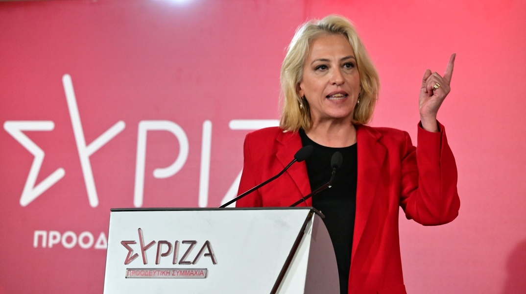 Ρένα Δούρου