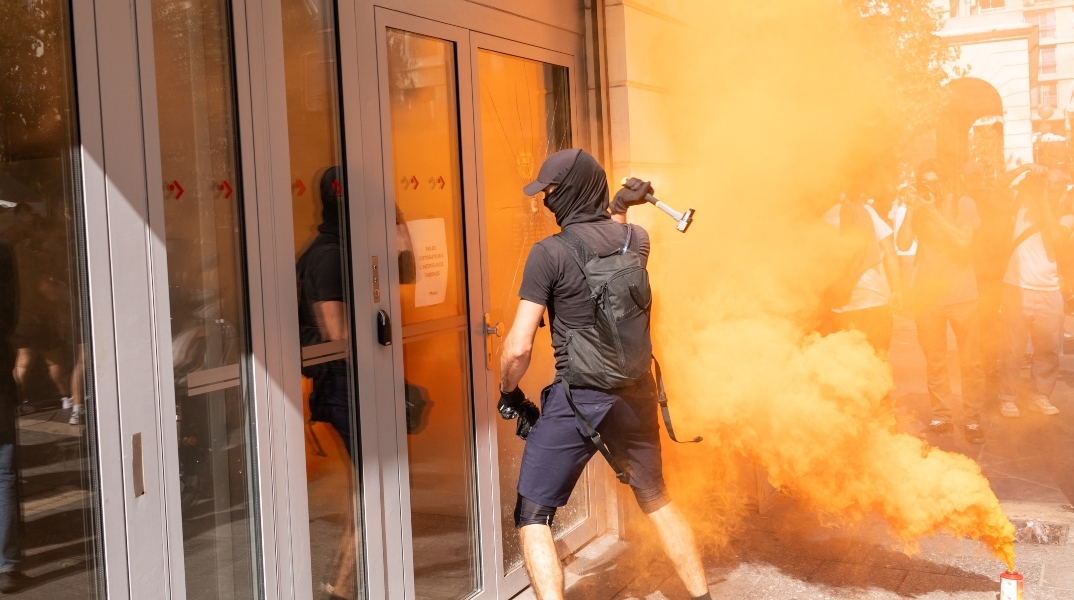 Αριστερή τρομοκρατία, δημοκρατία και κράτος