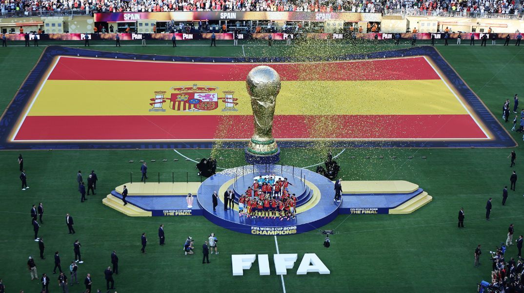 Η FIFA αναμένεται να ανακοινώσει έσοδα-ρεκόρ 15 δισ. δολαρίων από το Μουντιάλ 2026 υπερβαίνοντας τις προβλέψεις και ενισχύοντας τη θέση του Τζιάνι Ινφαντίνο.