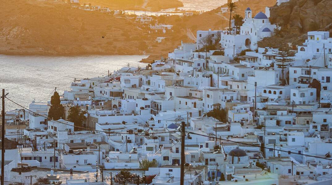 Ίος 2026: Οδηγός για αξιοθέατα, παραλίες, φαγητό, διασκέδαση