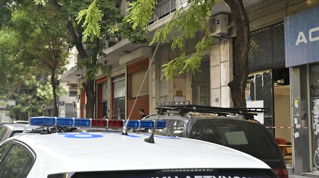 Η πολυκατοικία όπου στεγάζεται το γραφείο του Σταύρου Γεωργίου