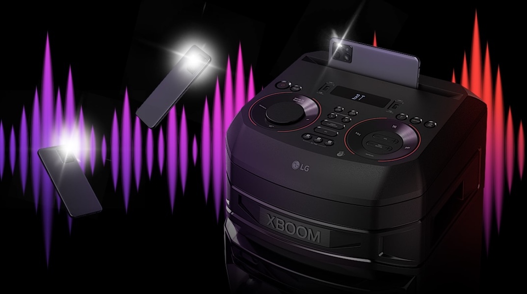 av-xboom-rnc5-desktop-05-phone