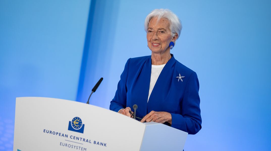 Aμετάβλητα τα επιτόκια της Ευρωπαϊκής Κεντρικής Τράπεζας - Το «μήνυμα» για την επόμενη αύξηση