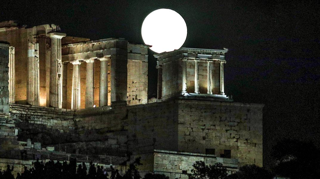 Πανσέληνος Αυγούστου 2026: Μουσεία και μνημεία στο φως του φεγγαριού - Δείτε το πρόγραμμα εκδηλώσεων