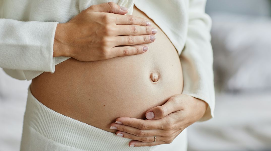 Καλλιθέα: 28χρονος χτυπούσε επί 2 σχεδόν ώρες την εγκυμονούσα σύντροφό του, έχασε το έμβρυο η γυναίκα