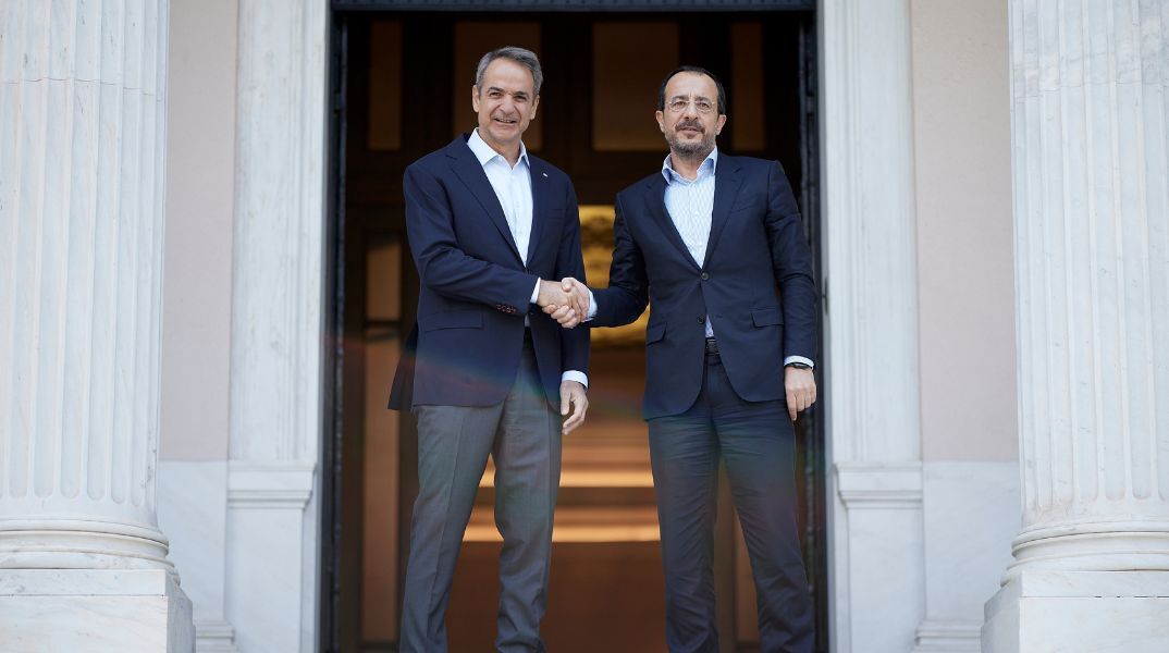 Πλήρη στήριξη στις πρωτοβουλίες Χριστοδουλίδη για το Κυπριακό εξέφρασε ο Κυριάκος Μητσοτάκης - Συντονισμός ενόψει της επίσκεψης του ΓΓ του ΟΗΕ