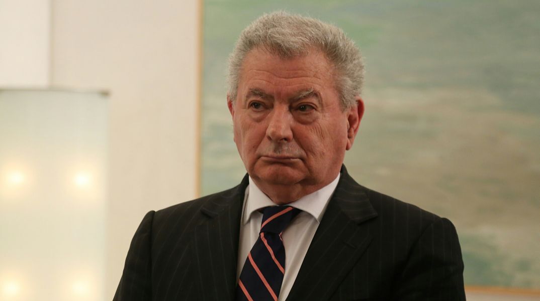 Δίκη για τον θάνατο του Σήφη Βαλυράκη: Απολογήθηκε ο πρώτος από τους δύο κατηγορούμενους για ανθρωποκτονία από πρόθεση