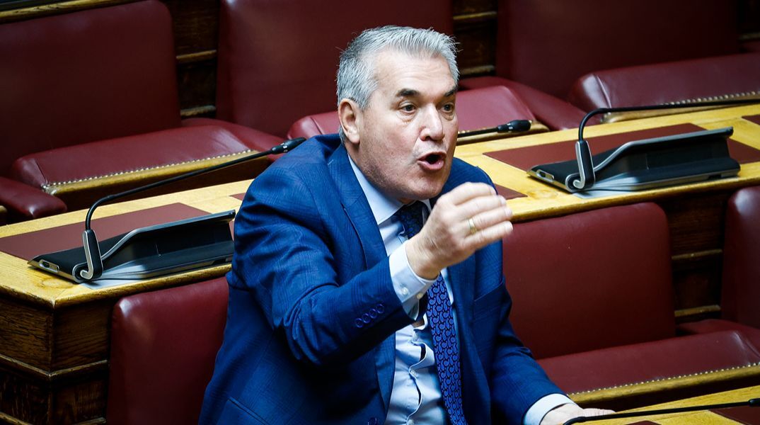 Κυριαζίδης: Στην Επιτροπή Δεοντολογίας με απόφαση Κακλαμάνη ο βουλευτής της ΝΔ 