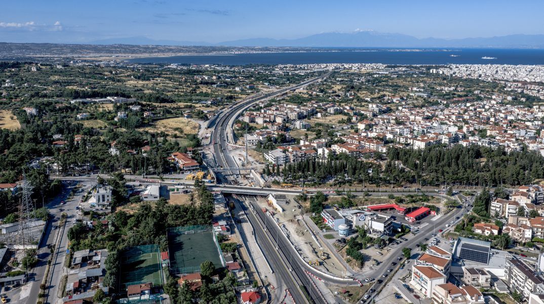 Κλειστή για έξι ώρες η περιφερειακή οδός Θεσσαλονίκης το Σάββατο, λόγω εργασιών για το flyover - Εκτροπές κυκλοφορίας και απαγόρευση φορτηγών άνω των 3,5 τόνων