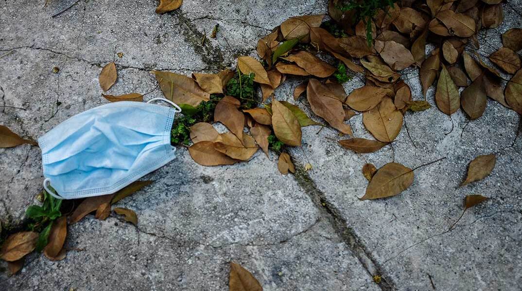 Μάσκα για τον κορωνοϊό