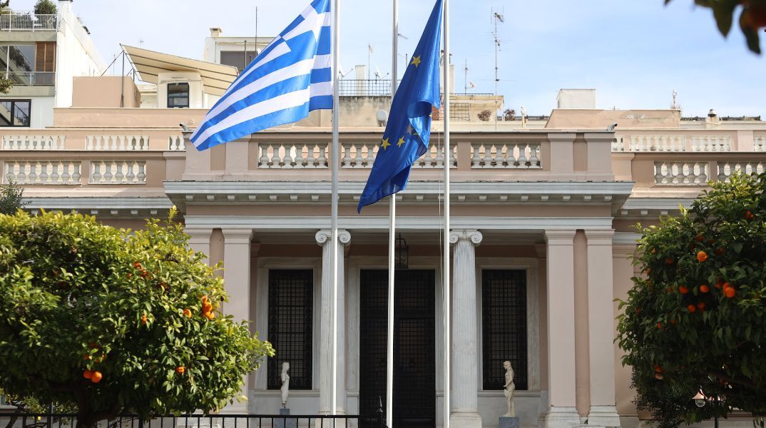 Ηλεκτρική διασύνδεση Ελλάδας - Κύπρου: Παρουσία του Κυριάκου Μητσοτάκη υπογράφεται η συμφωνία για την είσοδο της Meridiam στην GSI