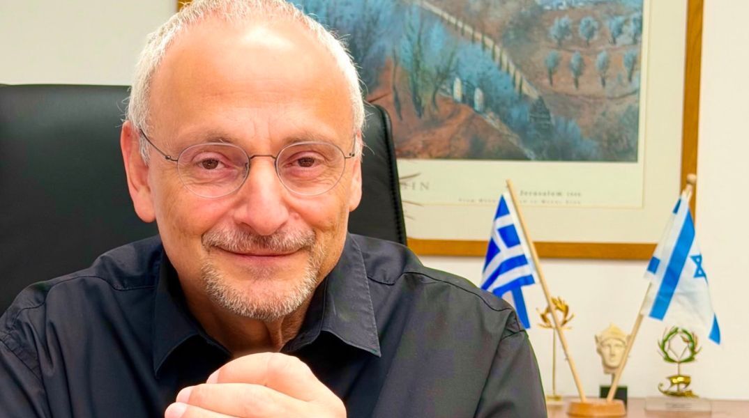 Ο πρέσβης του Ισραήλ, Νόαμ Κατζ, αποχαιρετά την Ελλάδα μετά από 4 χρόνια θητείας - Η ανάρτησή του στο X και η υπόσχεση για διατήρηση των ισχυρών δεσμών.
