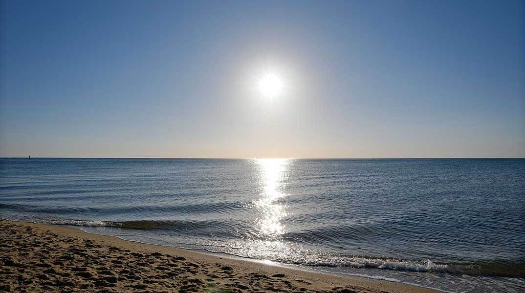 Δεν σταματά να θερμαίνεται η Μεσόγειος