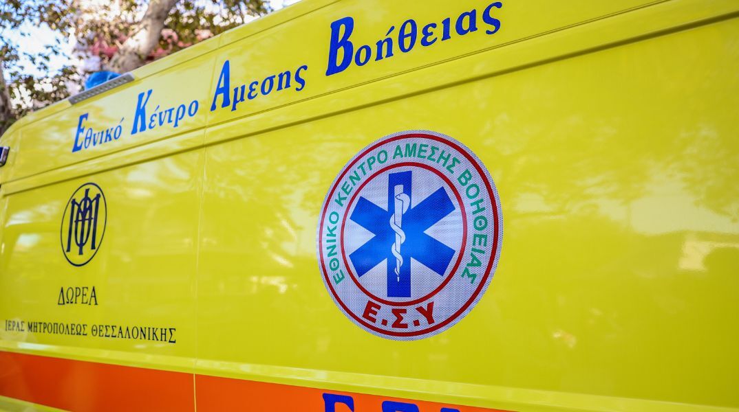 Τροχαίο στη Χαλκιδική: Οδηγός μοτοσικλέτας τραυματίστηκε μετά από σύγκρουση στον δρόμο Ολυμπιάδας-Σταυρού και μεταφέρθηκε στο «Παπαγεωργίου».
