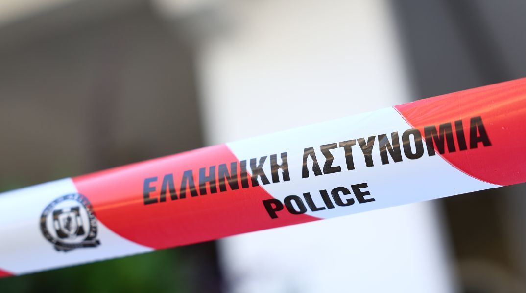 Συνελήφθη 37χρονος στη Θεσσαλονίκη, καθώς μετά από τροχαίο στην Αγίου Δημητρίου διαπιστώθηκε ότι οδηγούσε κλεμμένο ΙΧ ενοικιάσεως.