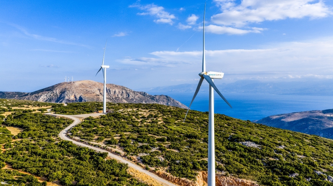 Κυνηγώντας ανεμόμυλους