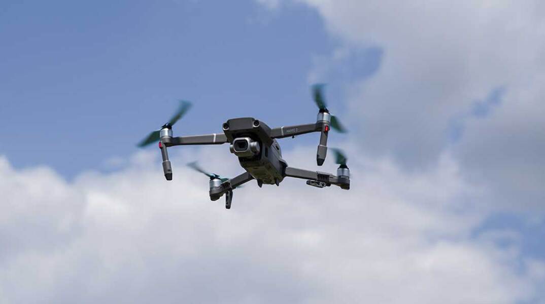 Drone στον ουρανό