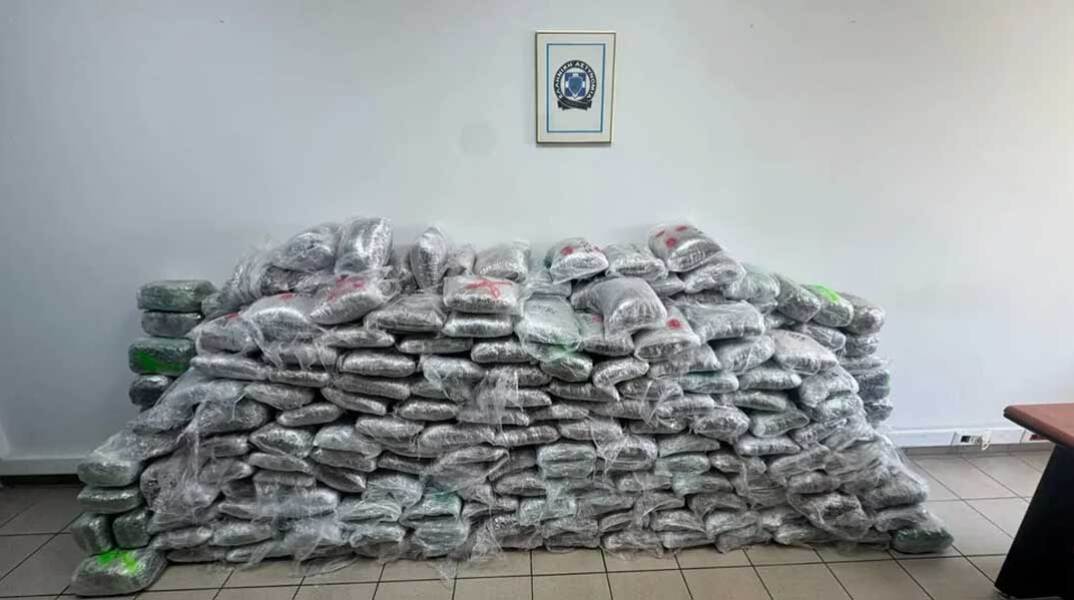 Πακέτα κάνναβης κατασχέθηκαν από την Αστυνομία στη Θεσσαλονίκη
