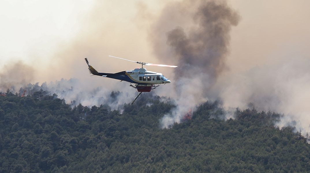 Σύγκρουση ελικοπτέρων στην Ψάθα: «Νομίζαμε ότι πέσαμε πάνω σε καλώδια» - Τι κατέθεσαν οι διασωθέντες
