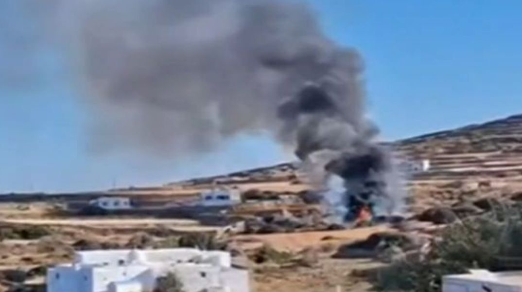 Τραγωδία στη Σίφνο: Τρεις νεκροί μετά από συντριβή ελικοπτέρου κοντά στο ελικοδρόμιο του νησιού