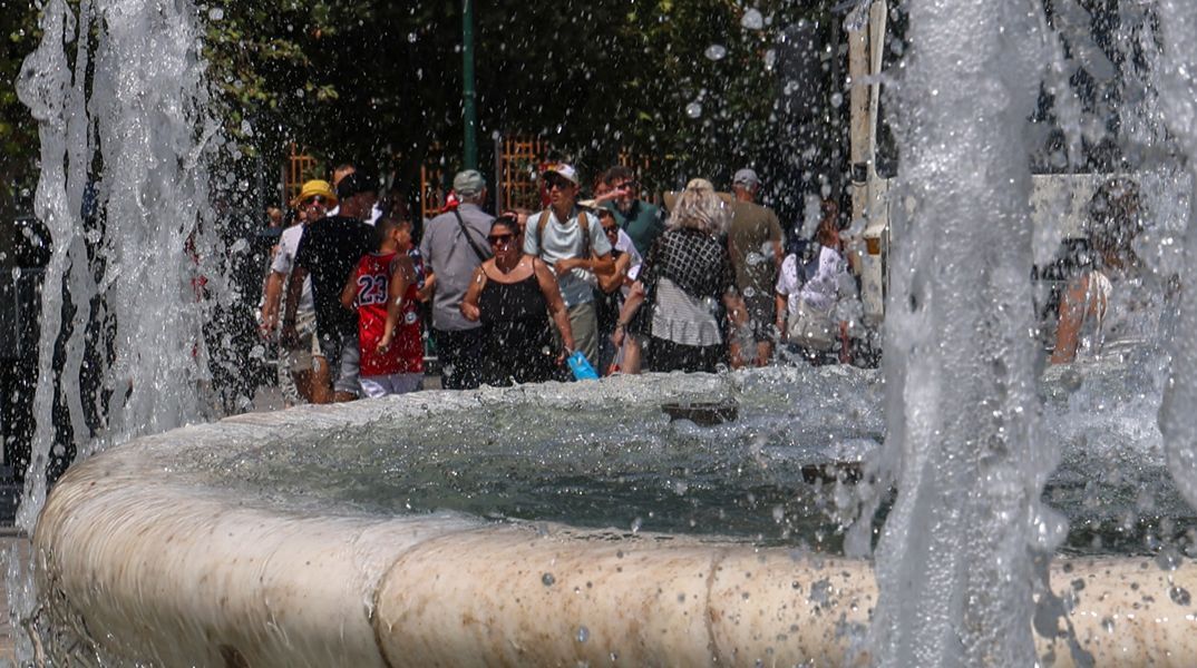Καιρός: Ανεβαίνει η θερμοκρασία την Παρασκευή, μέχρι τους 38 βαθμούς η θερμοκρασία